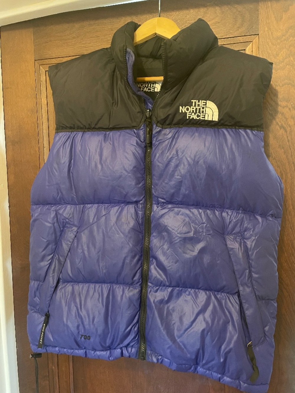 North Face Men's Medium Puffy Vest